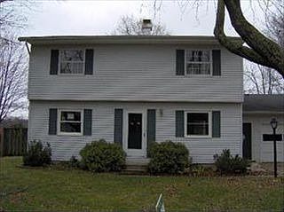 1st image of 2704 Daventry Ave