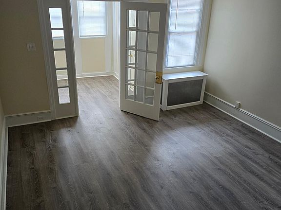 5th image of 5140 N Hutchinson St