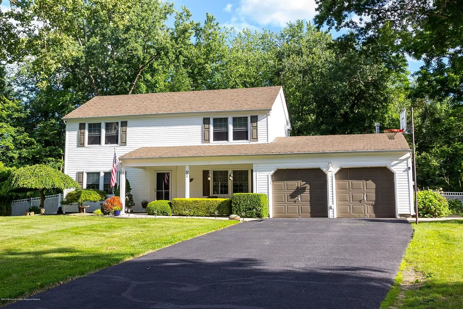 31 Chamber Ln photo 1