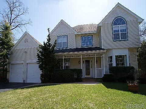 1st image of 6 Clemens Ct