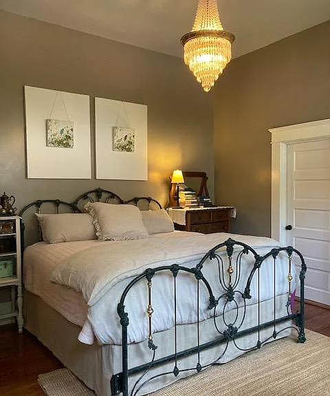 1059 Oak St SW — Photo 16