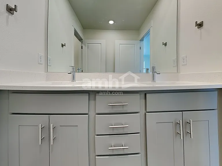 11640 Cody Ridge Dr — Photo 14