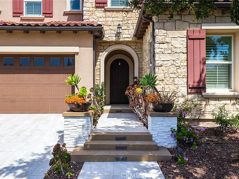 51 Heliotrope — Photo 2
