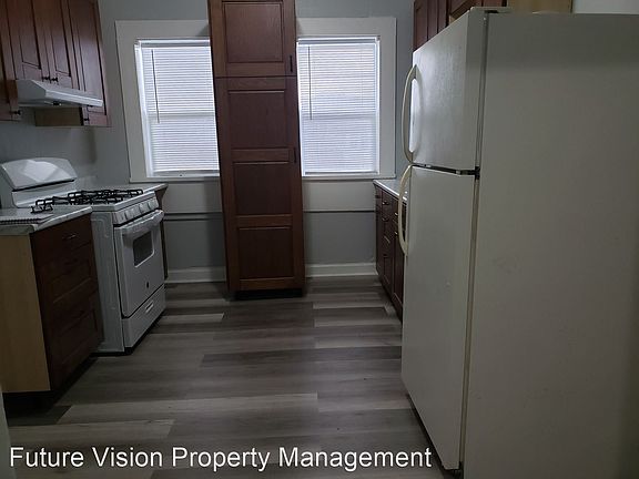 4th image of 3 N Cagwin Ave #2