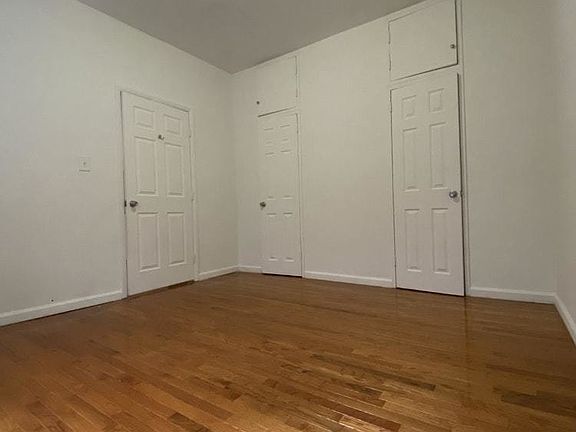3rd image of 102 W 80th St #97