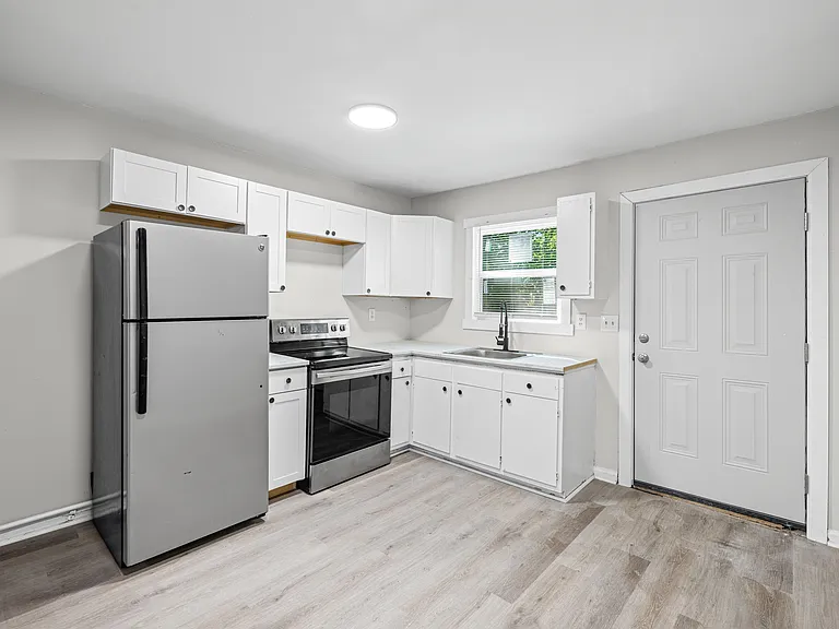 909 S Carolina Ave #2 — Photo 4