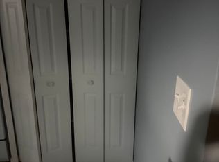 10 Gibbs St #11, Mount Clemens, MI 48043