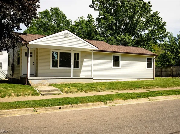 943 Erskine Ave, Akron, OH 44306