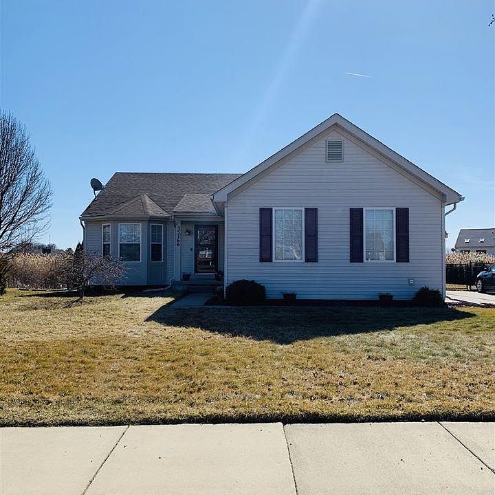 1st image of 35766 Cranbrook Ct