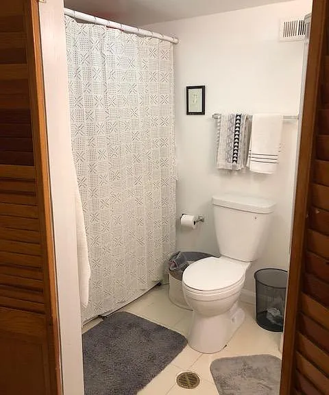 Downstairs bathroom with shower