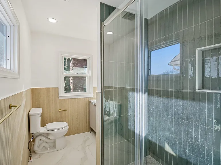 4 Lincoln Pl — Photo 27