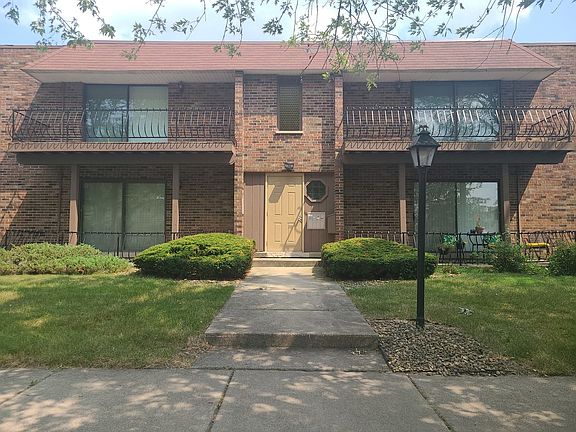 2nd image of 22641 Pleasant Dr APT 15