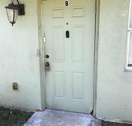 2nd image of 189 W 16th St APT B
