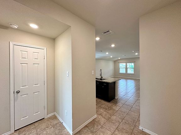 2nd image of 6116 Amelia Earhart Blvd