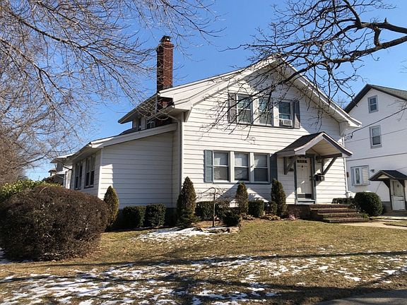 3rd image of 23 Lenox Ave