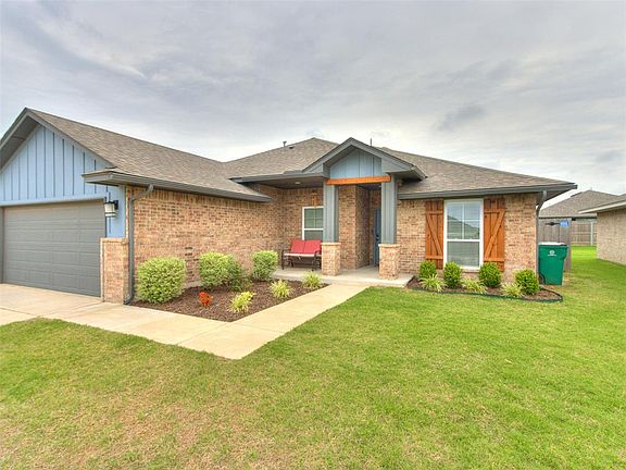 3rd image of 1009 Blackjack Creek Dr