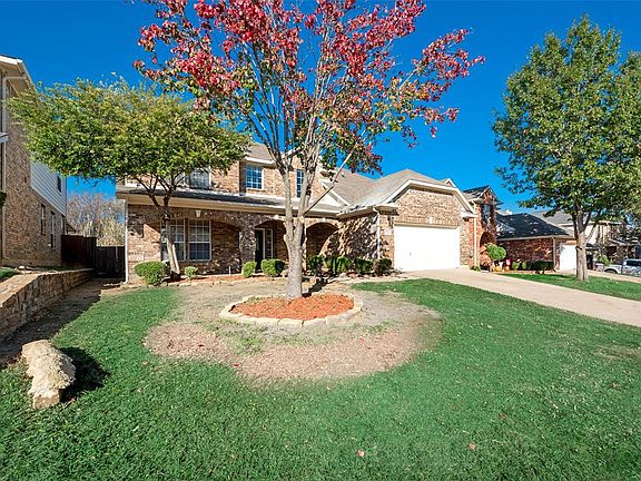 2nd image of 2732 Castlecove Dr