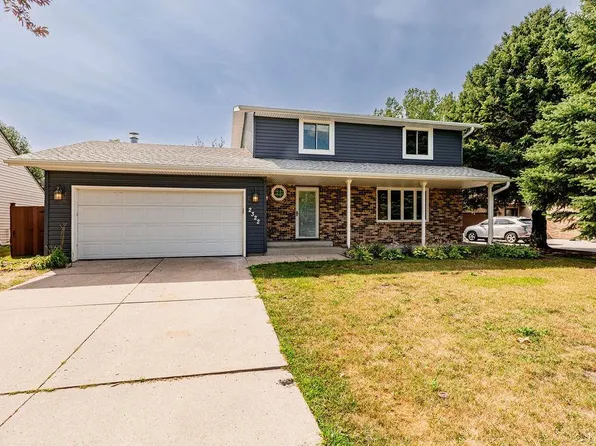 2322 Cromwell St S, Moorhead, MN 56560