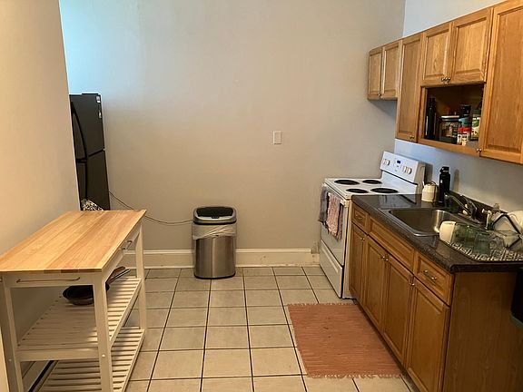 4th image of 4125 Pennsgrove St Floor 1