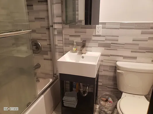 Rented by Citi Habitats | media 8