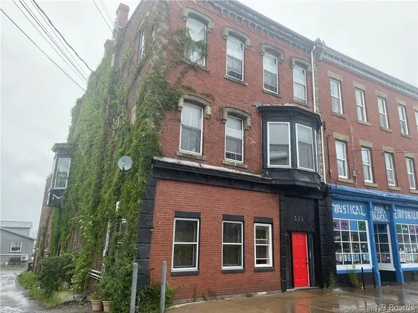 325 Main St, Saint John, NB E2K 1J1