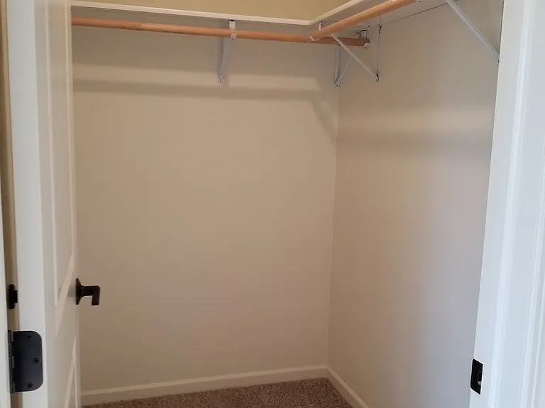 2613-2639 Apache Ct — Photo 14