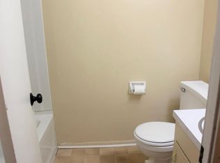 1720 Dorchester Ave APT 3, Kalamazoo, MI 49001