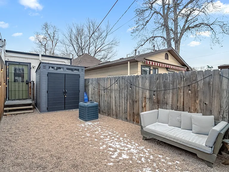1171 S Emerson St — Photo 11