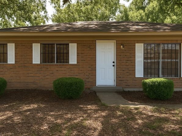 3737 Cresta Cir