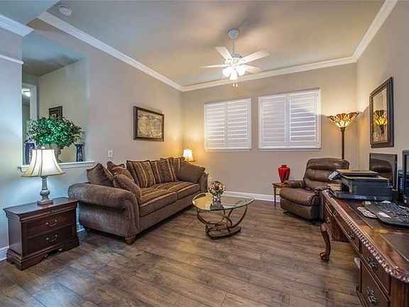 3rd image of 13909 Goldfinch Glade Ln