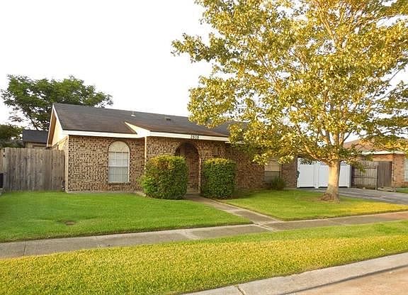 2nd image of 2808 Britannica Dr