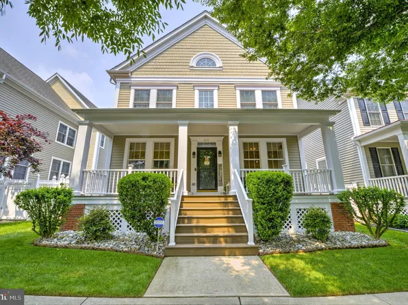 1225 Park St, Robbinsville, NJ 08691