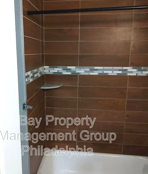 5578 Ludlow St #1 — Photo 8