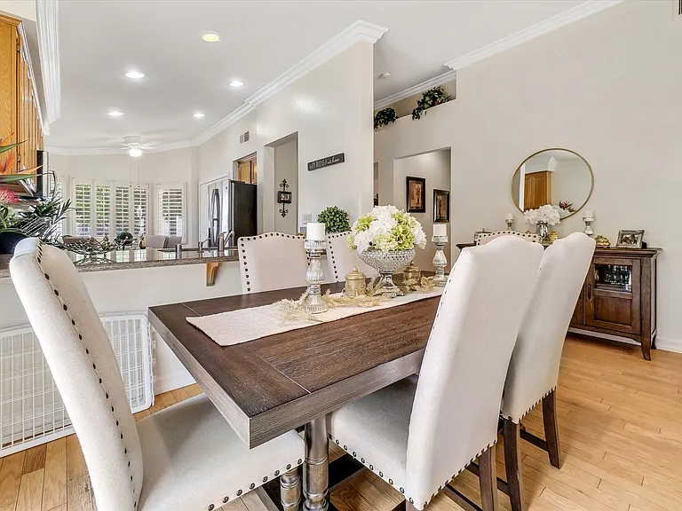 12214 Tunbridge Ct — Photo 5