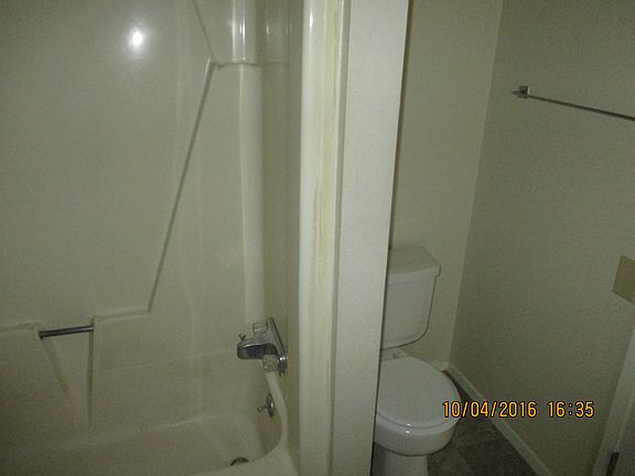 5th image of 1521 Greenwood St APT A