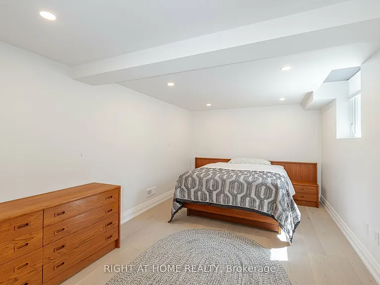 19 Talgarth Rd — Photo 31
