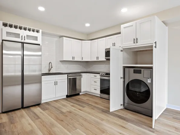 5360 Julian Ave APT B, Indianapolis, IN 46219