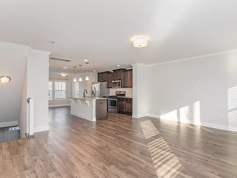 620 Parkington Ln — Photo 18