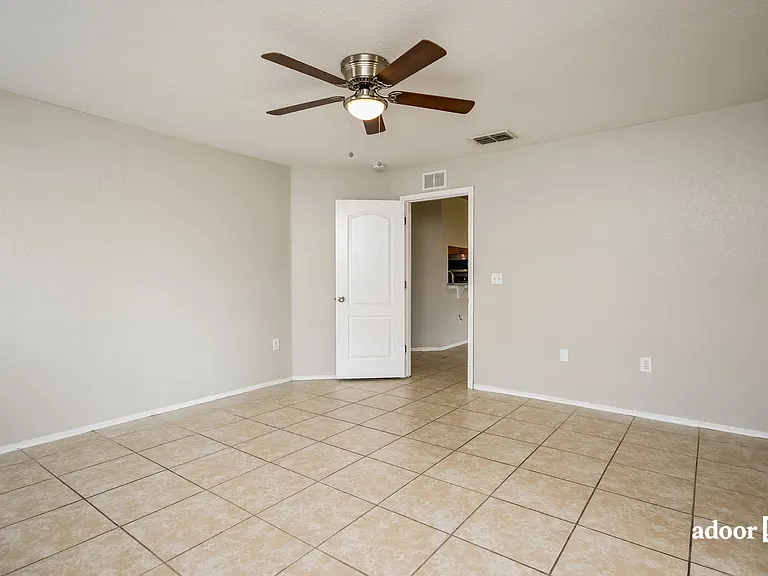 823 Terranova Rd — Photo 13