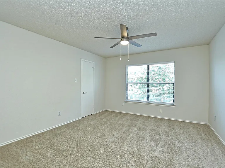 1201 Pike Path — Photo 19