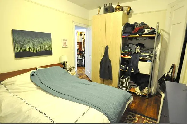 Rented by FirstService Realty (legacy) | media 41