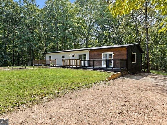 3rd image of 681 Pumpkinvine Rd