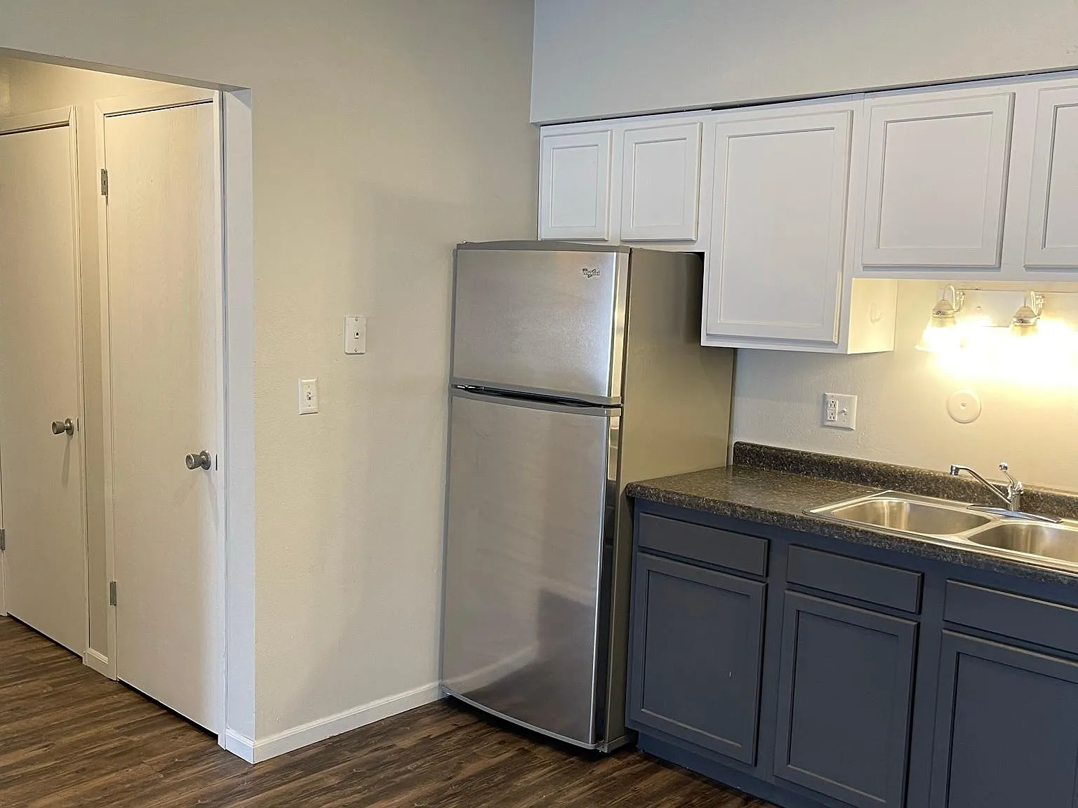 3 bed, $1,602 — Photo 4