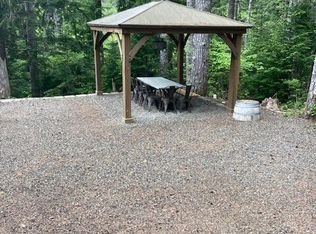30 N Quinault Pl, Hoodsport, WA