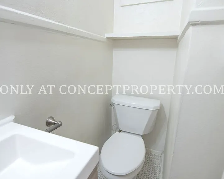 East Cliff — Photo 68