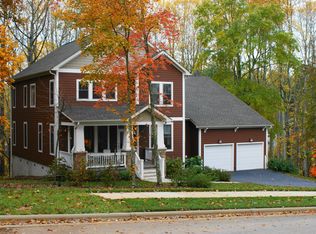 67 Greenwells Glory Dr, Biltmore Lake, NC 28715