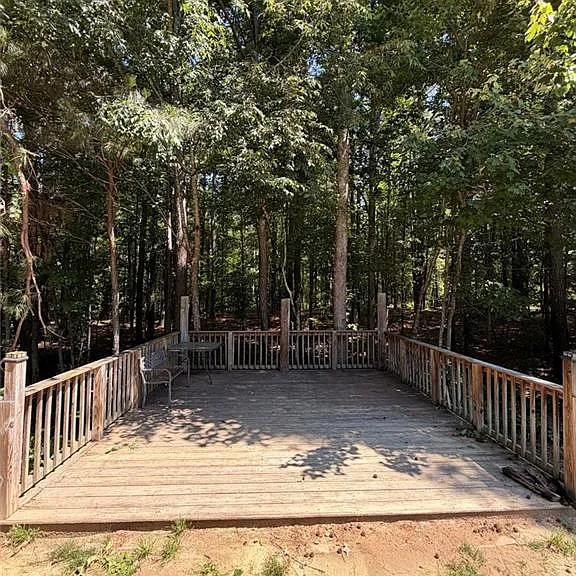407 Aviary Ln — Photo 9