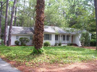1215 Midland Rd, Southern Pines, NC 28387