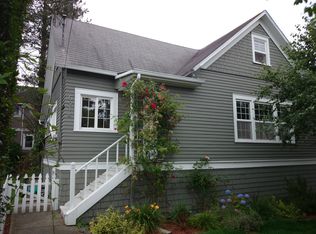 5914 8th Ave NW, Seattle, WA 98107
