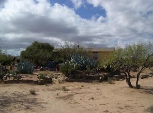 8922 S Desert Well Rd, Tucson, AZ 85736